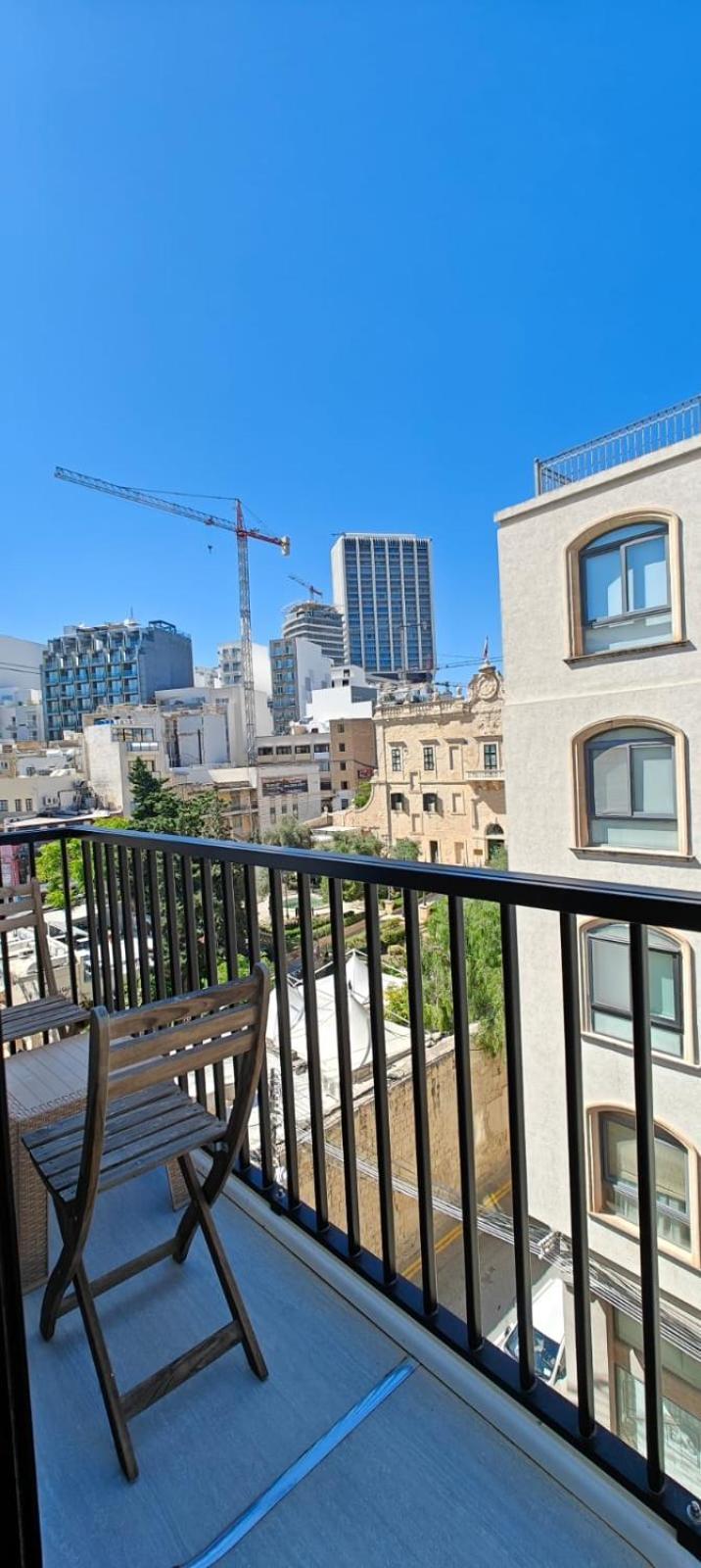 Luxury Garden View At Spinola Bay St Julians Apartment Saint Julian's Екстериор снимка